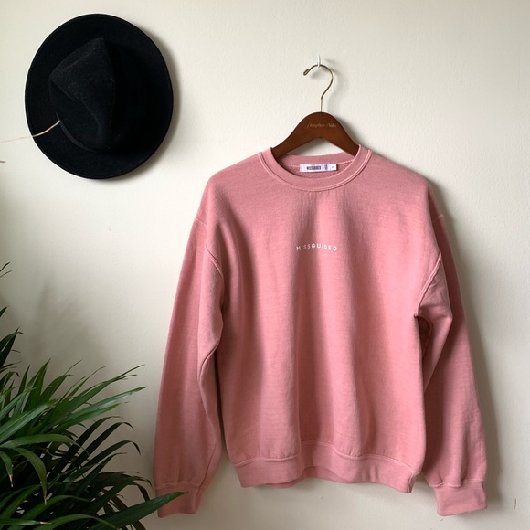 Misguided Oversized Sweatshirt - Picture 2 of 3
